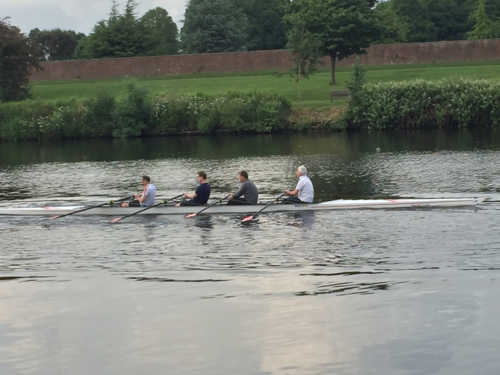 ./Clubregatta17/IMG_0948.jpg