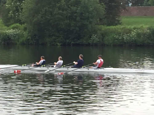 ./Clubregatta17/IMG_0953.jpg